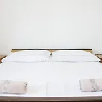 Sanja Apartament Sibinj Krmpotski