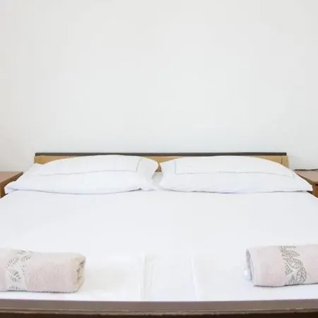 Sanja Appartement Sibinj Krmpotski